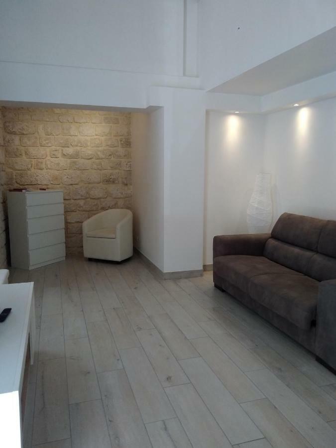 Domus Rosae Villa Шикли Екстериор снимка