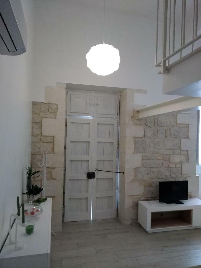 Domus Rosae Villa Шикли Екстериор снимка